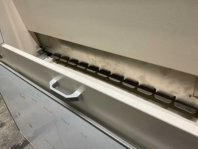 2016 eurotron structuring tool cnc freesmachine met filterzuiginstallatie - afbeelding 5 van  28