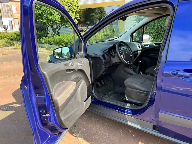 2016 ford transit connect lichte vrachtwagen - afbeelding 9 van  33