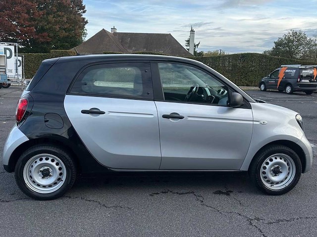 2016 forfour personenauto - afbeelding 3 van  34