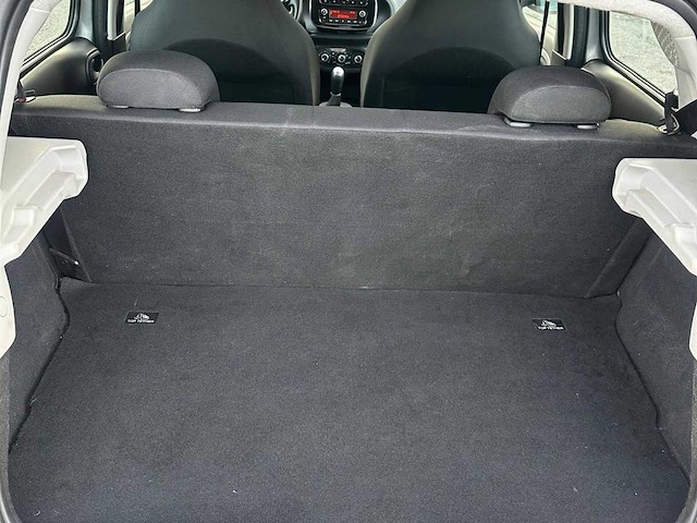 2016 forfour personenauto - afbeelding 18 van  34