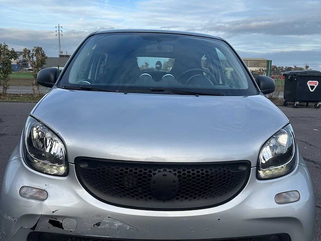 2016 forfour personenauto - afbeelding 33 van  34