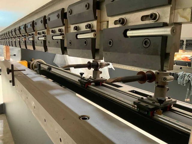 2016 haco erms36135 cnc kantbank - afbeelding 5 van  8