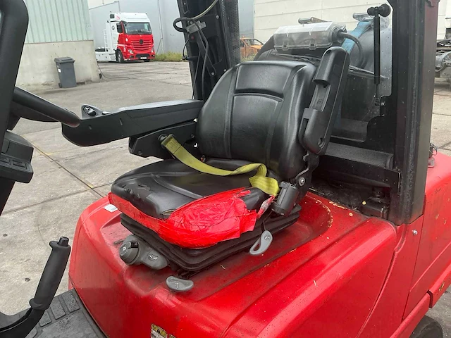 2016 hyster h3.0ft vorkheftruck (68031-457) - afbeelding 4 van  17