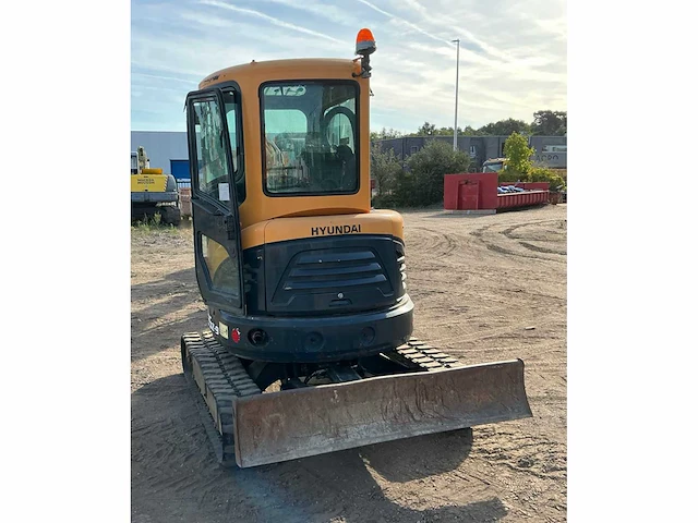 2016 hyundai 35z-9 minigraafmachine - afbeelding 14 van  20