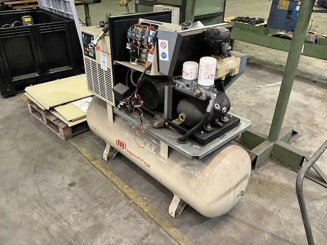 2016 ingersoll rand d72in-a schroefcompressor - afbeelding 3 van  5