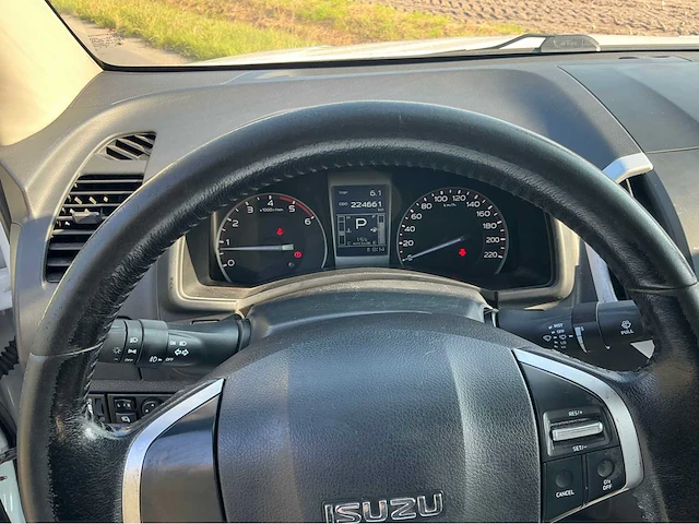 2016 isuzu d-max co.me.ar personenauto - afbeelding 3 van  28