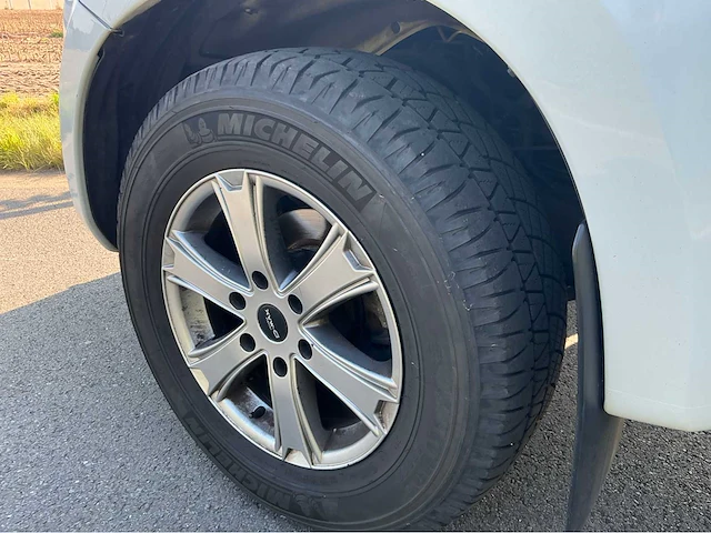 2016 isuzu d-max co.me.ar personenauto - afbeelding 13 van  28