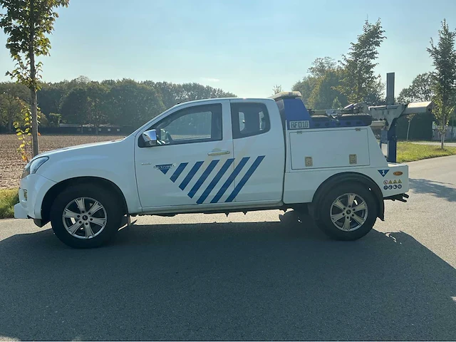 2016 isuzu d-max co.me.ar personenauto - afbeelding 12 van  28