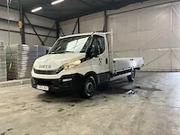 2016 iveco daily bedrijfswagen met vaste laadbak