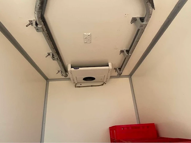 2016 iveco gekoelde vrachtwagen - afbeelding 4 van  18