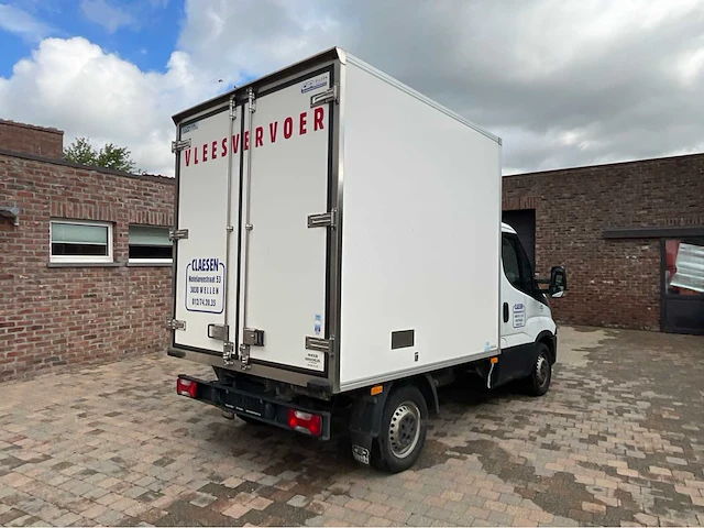 2016 iveco gekoelde vrachtwagen - afbeelding 13 van  18