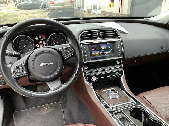 2016 jaguar xe personenauto - afbeelding 6 van  30