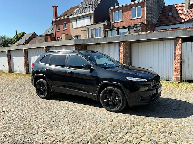 2016 jeep cherokee night eagle stationwagen personenauto - afbeelding 6 van  73