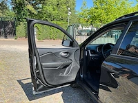 2016 jeep cherokee night eagle stationwagen personenauto - afbeelding 20 van  73