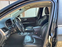 2016 jeep cherokee night eagle stationwagen personenauto - afbeelding 24 van  73