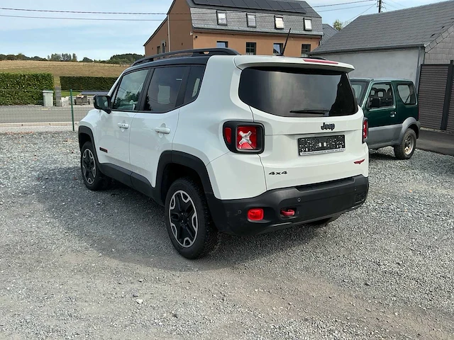 2016 jeep renegade 1.9 diesel 4wd auto - afbeelding 23 van  38
