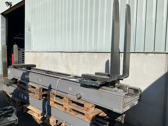 2016 jungheinrich etv320 reach truck (66020-166) - afbeelding 3 van  13