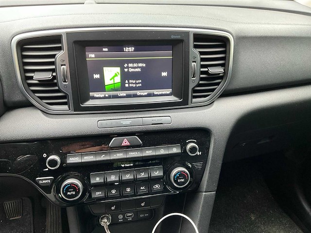 2016 kia sportage lichte vrachtwagen - afbeelding 4 van  28