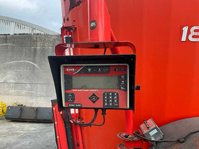 2016 kuhn pro270 voermengwagen - afbeelding 2 van  20