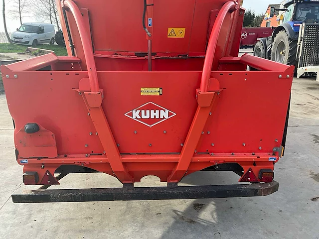 2016 kuhn pro2c81 voermengwagen - afbeelding 17 van  25