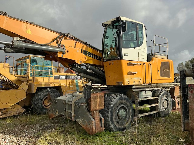 2016 liebherr lh 50 m litronic materiaalhandler - afbeelding 1 van  37
