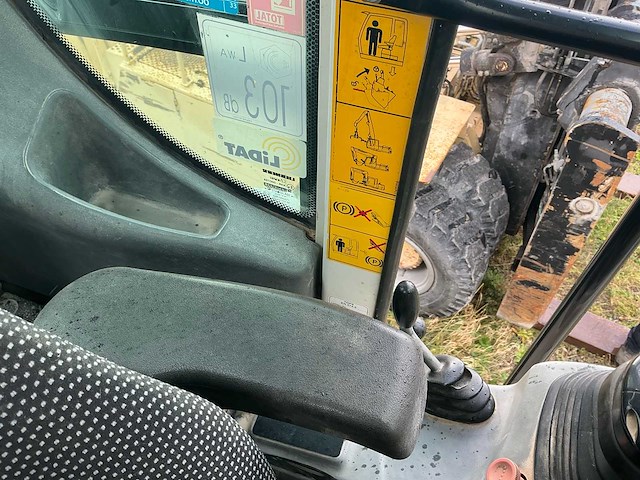 2016 liebherr lh 50 m litronic materiaalhandler - afbeelding 26 van  37