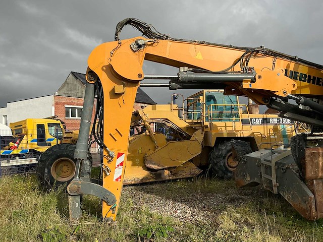 2016 liebherr lh 50 m litronic materiaalhandler - afbeelding 33 van  37