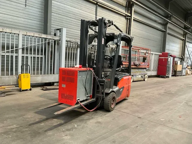 2016 linde e16 evo vorkheftruck - afbeelding 1 van  7