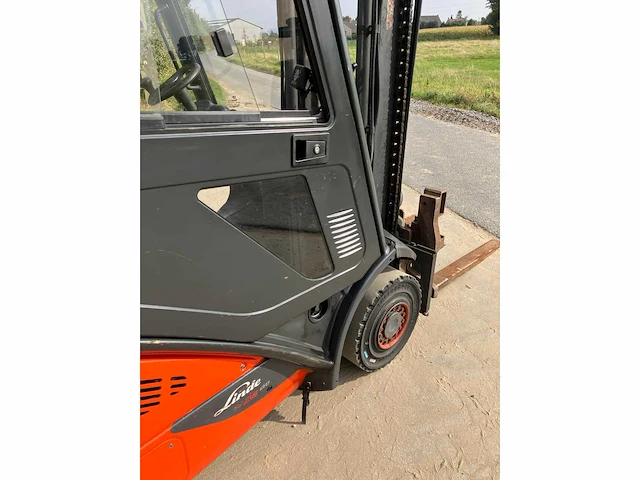 2016 linde h25d vorkheftruck met rotator + arm - afbeelding 31 van  55