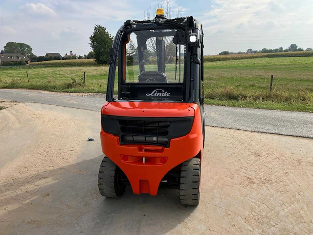 2016 linde h25d vorkheftruck met rotator + arm - afbeelding 53 van  55