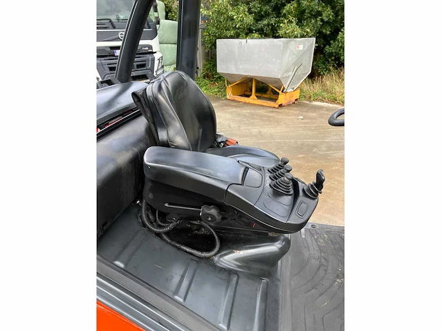 2016 linde h25t vorkheftruck - afbeelding 27 van  53