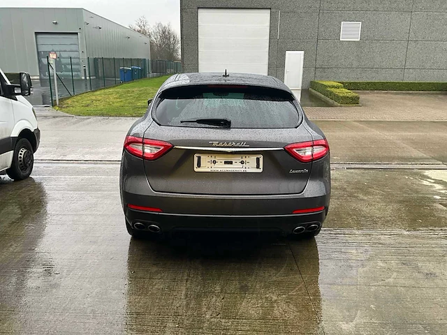 2016 maserati levante m156 personenauto - afbeelding 22 van  23