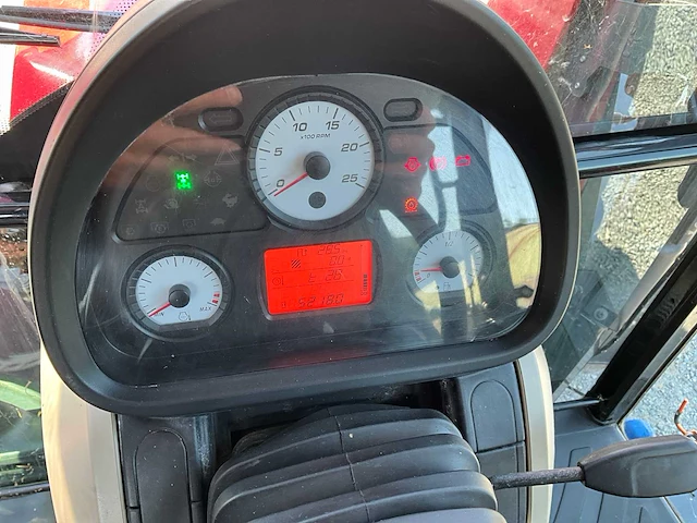 2016 massey ferguson 4709 vierwielaangedreven landbouwtractoren - afbeelding 20 van  29