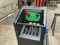 2016 maxilift ak t18 a28h new hydraulische autolaadkraan met mobiel onderstel - afbeelding 2 van  12