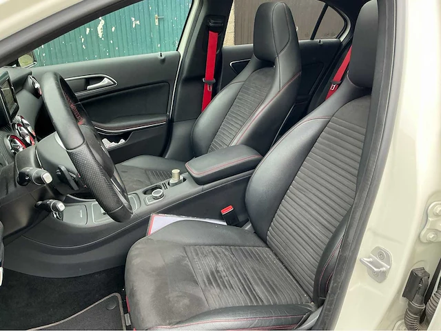 2016 mercedes-benz a45 amg 4matic - afbeelding 9 van  74