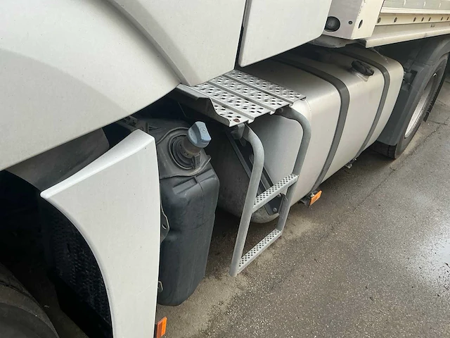 2016 mercedes-benz actros 1945 vrachtwagen trekker - afbeelding 20 van  23