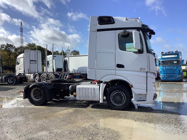2016 mercedes-benz actros 963-4-a vrachtwagen trekker - afbeelding 12 van  17