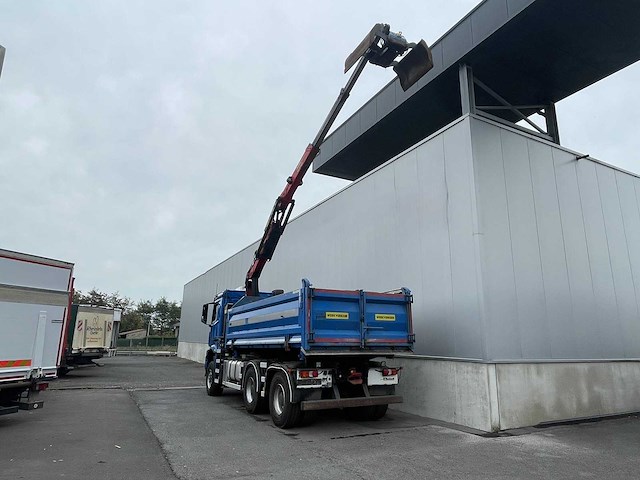 2016 mercedes-benz arocs vrachtwagen met kraanarm - afbeelding 15 van  25