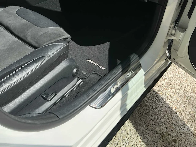 2016 mercedes-benz c 63 personenauto - afbeelding 31 van  44