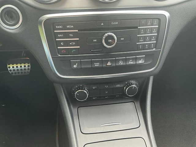 2016 mercedes-benz cla 20 245 g stationwagen - afbeelding 20 van  61