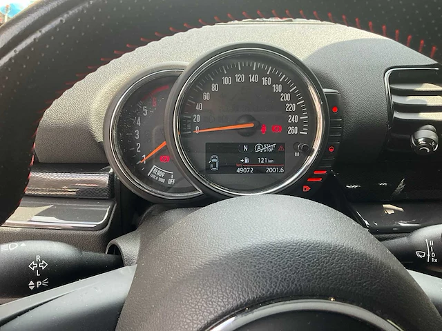 2016 mini clubman one d auto - afbeelding 18 van  59
