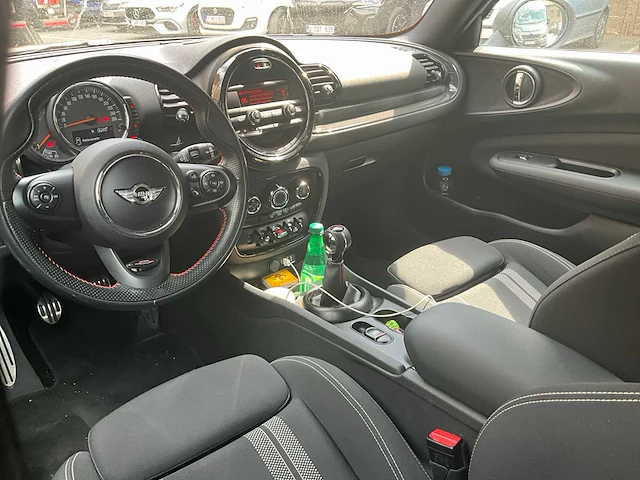 2016 mini clubman one d auto - afbeelding 28 van  59