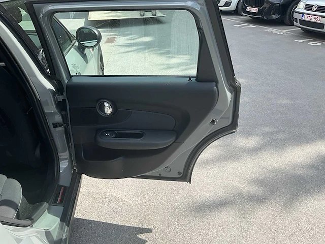2016 mini clubman one d auto - afbeelding 33 van  59