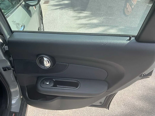 2016 mini clubman one d auto - afbeelding 35 van  59