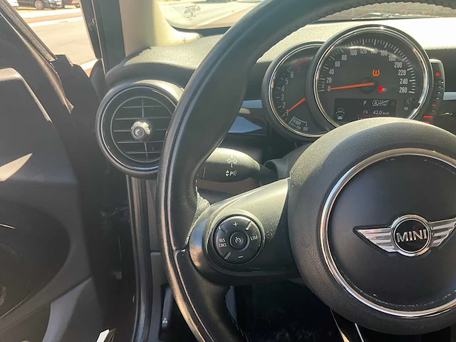 2016 mini cooper personenauto - afbeelding 38 van  53