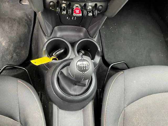 2016 mini one d personenauto - afbeelding 6 van  32