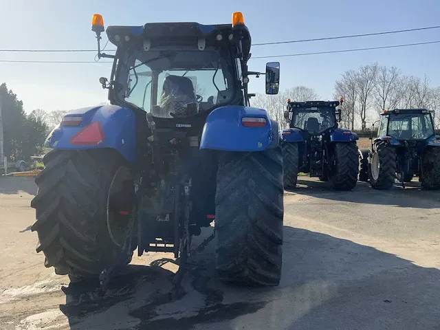 2016 new holland t7.210 vierwielaangedreven landbouwtractor - afbeelding 20 van  23