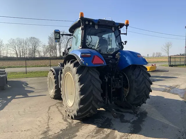 2016 new holland t7.210 vierwielaangedreven landbouwtractor - afbeelding 21 van  23