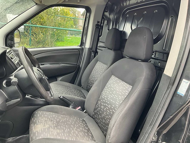 2016 opel combo-d-van lichte vracht - afbeelding 22 van  39