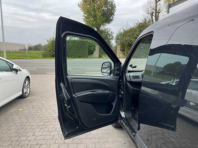 2016 opel combo-d-van lichte vracht - afbeelding 19 van  39